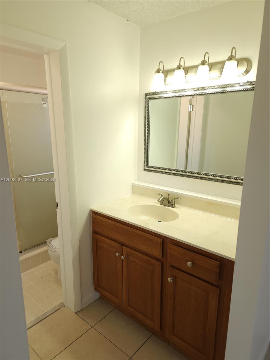 ARBOR KEYS CONDO - Residential Lease