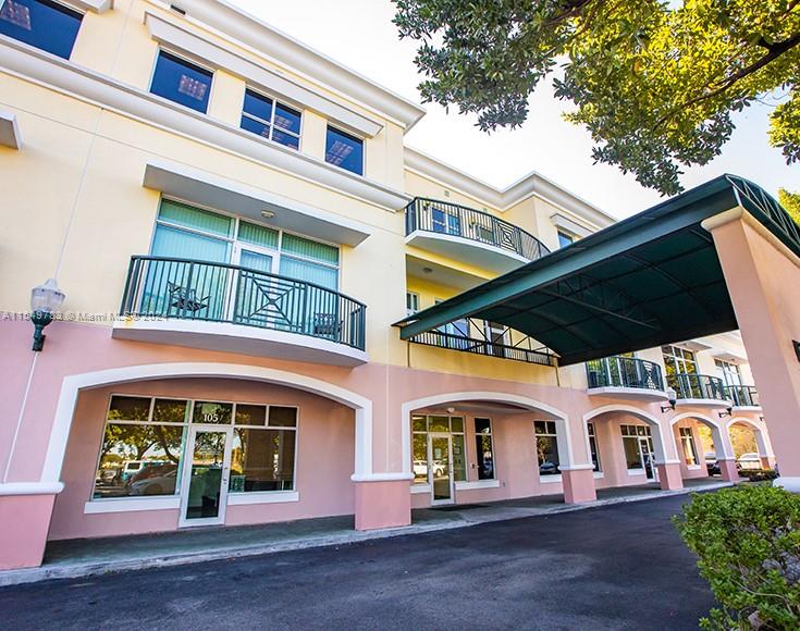 Ground Floor, first floor unit , Class A Building . Bathroom inside the unit. Kitchen with wood cabinets and granite counter top. Lots of parking spaces. Furniture include in price .DO NOT LOSE THIS OPPORTUNITY. Showings by appointment only.