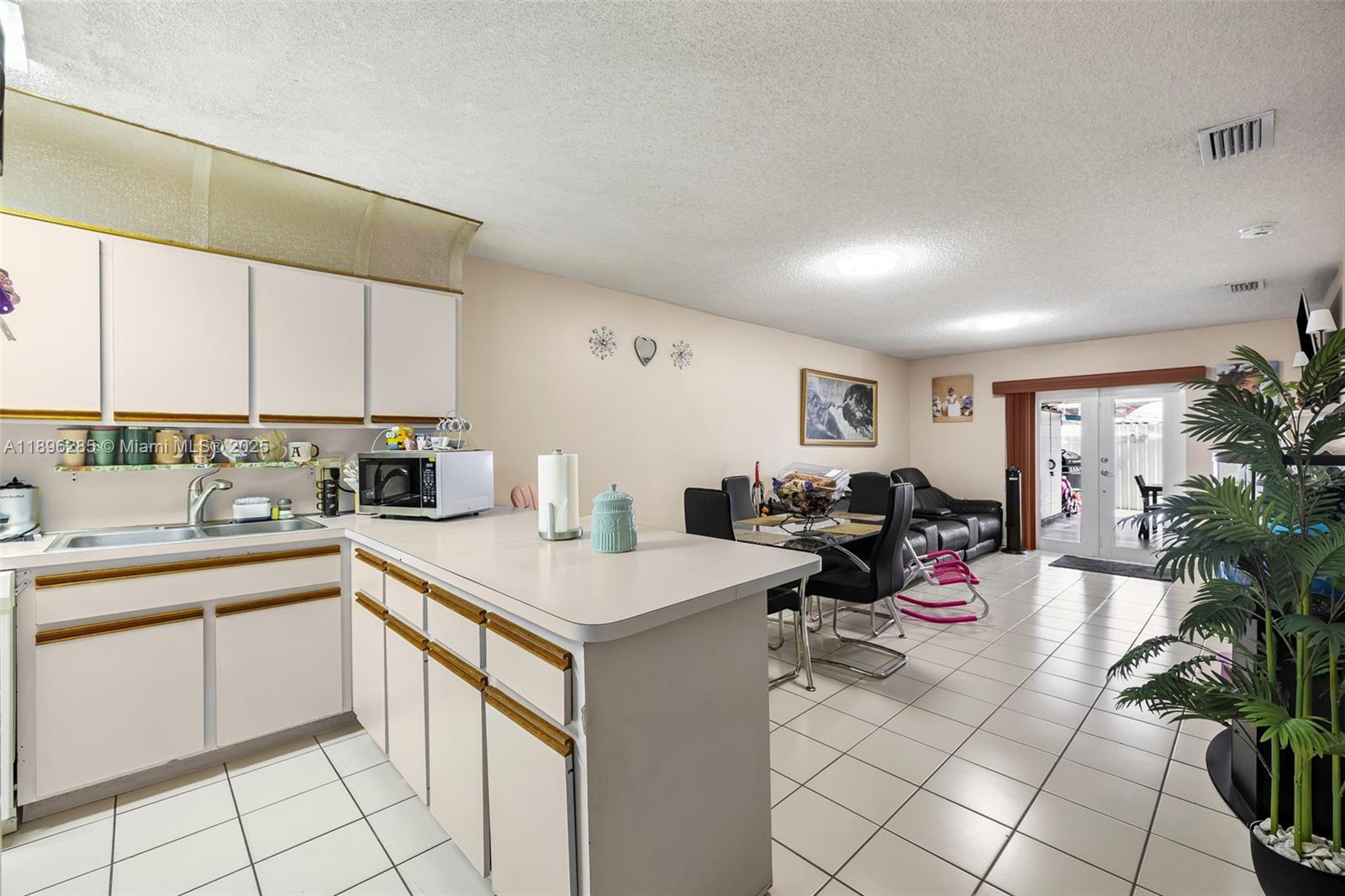 NATALIE ESTATES SUB - Residential