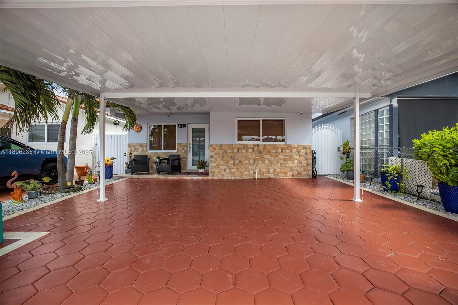 NATALIE ESTATES SUB - Residential