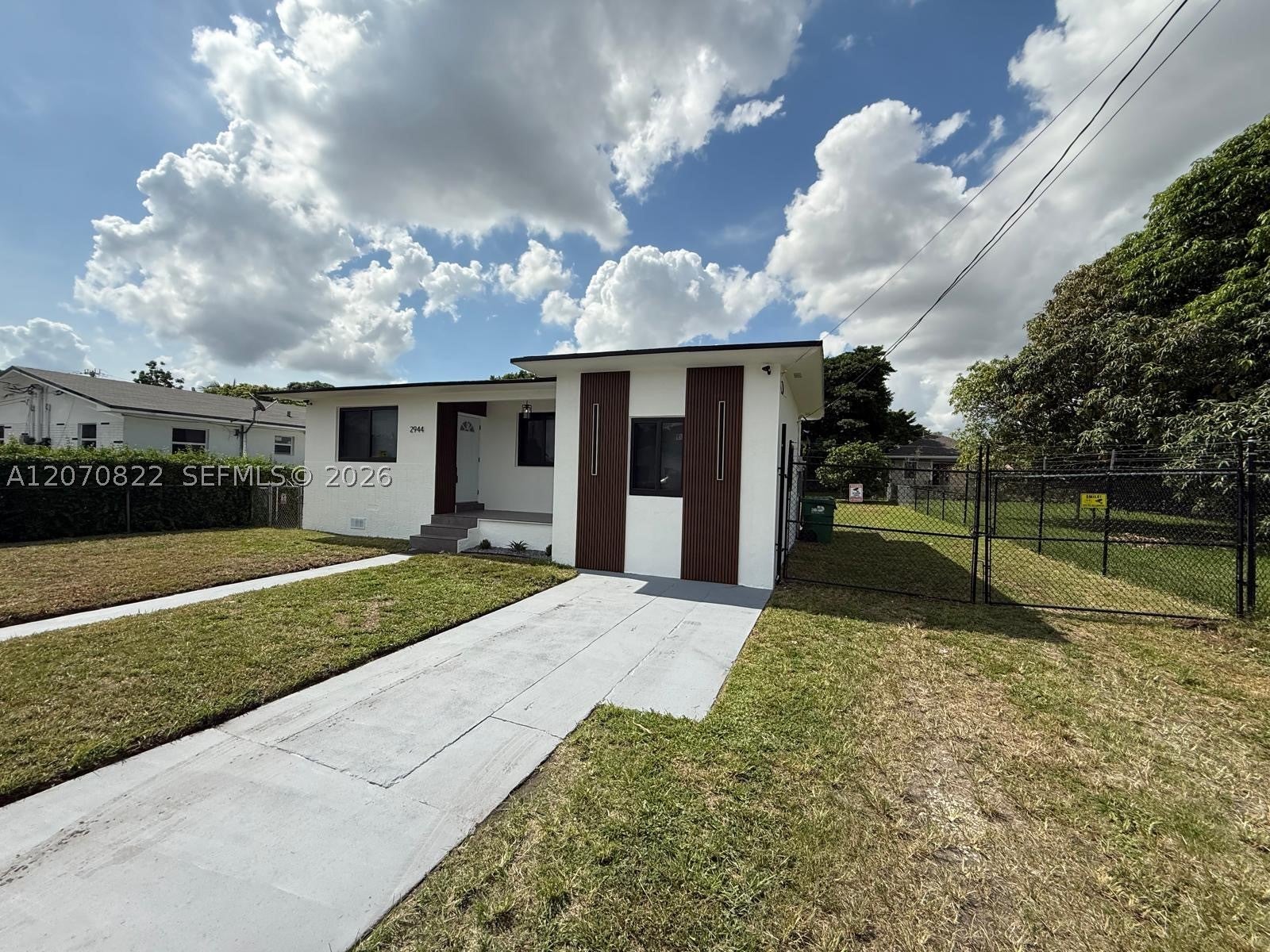 2944 NW 61st St