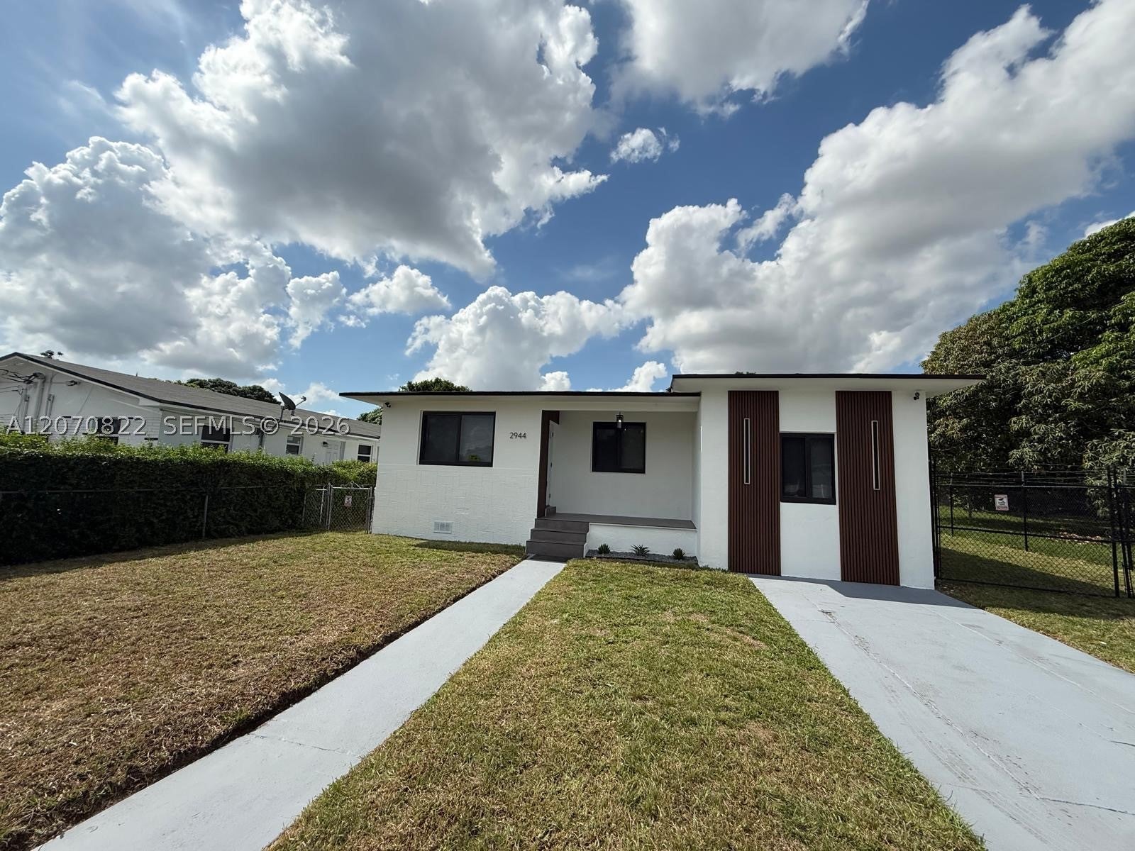 2944 NW 61st St