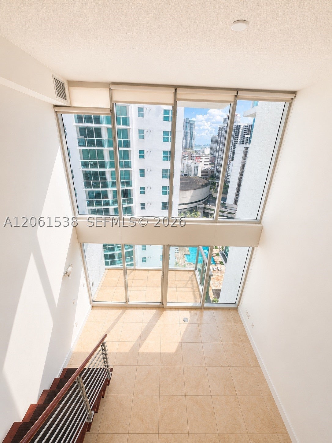 41 SE 5th St 1415