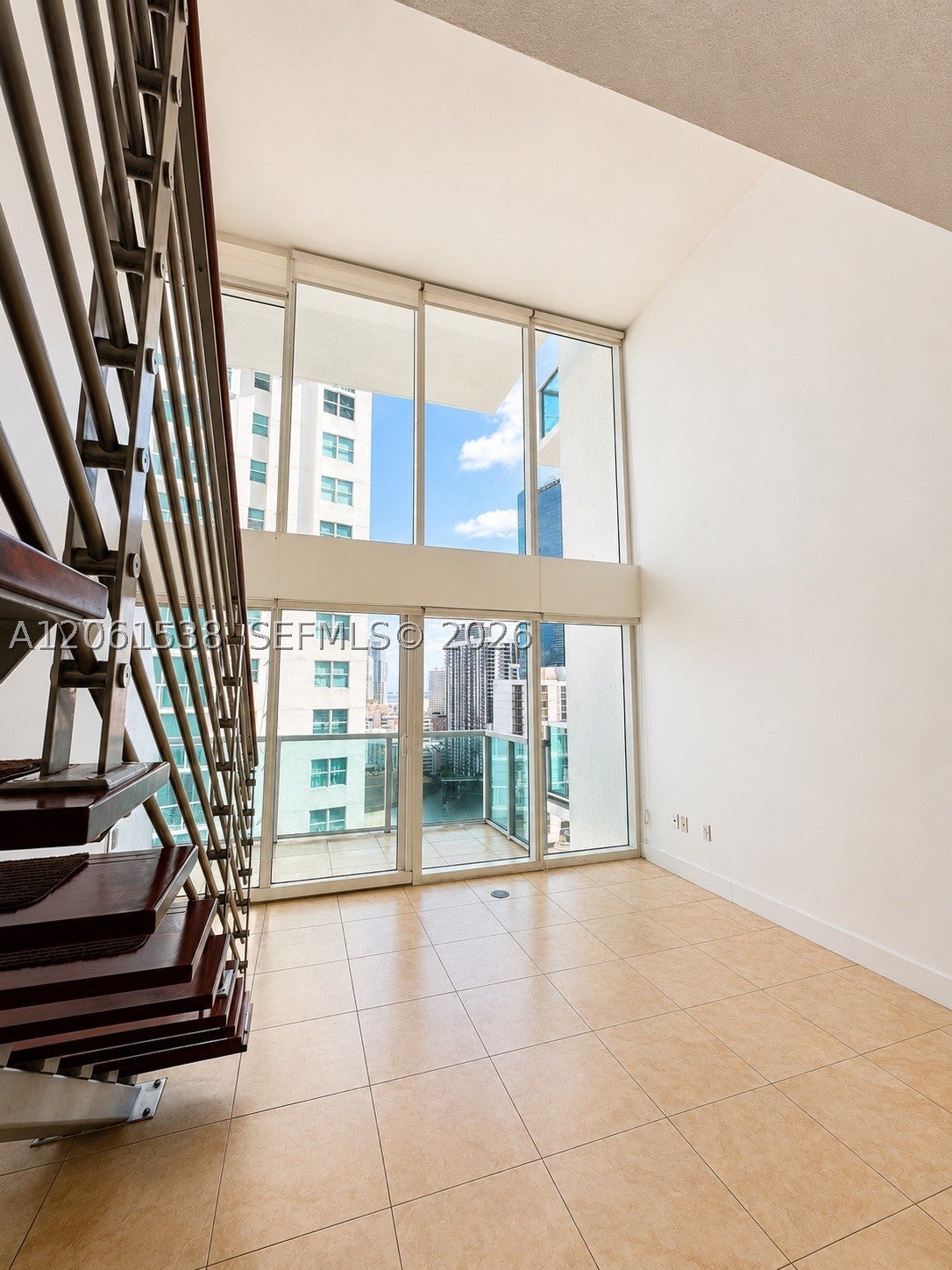 41 SE 5th St 1415