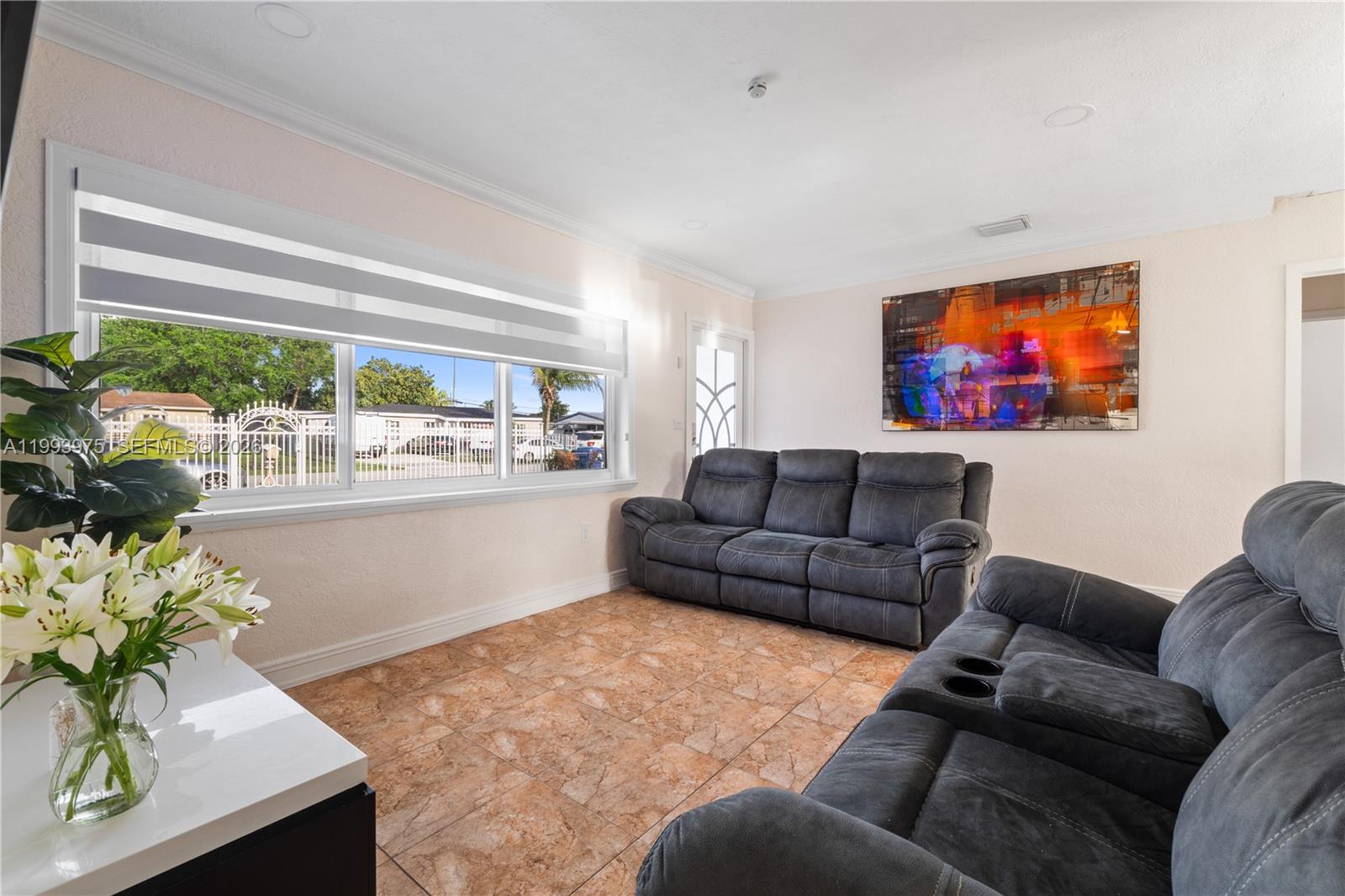 GOLDEN HIGHLANDS EST - Residential