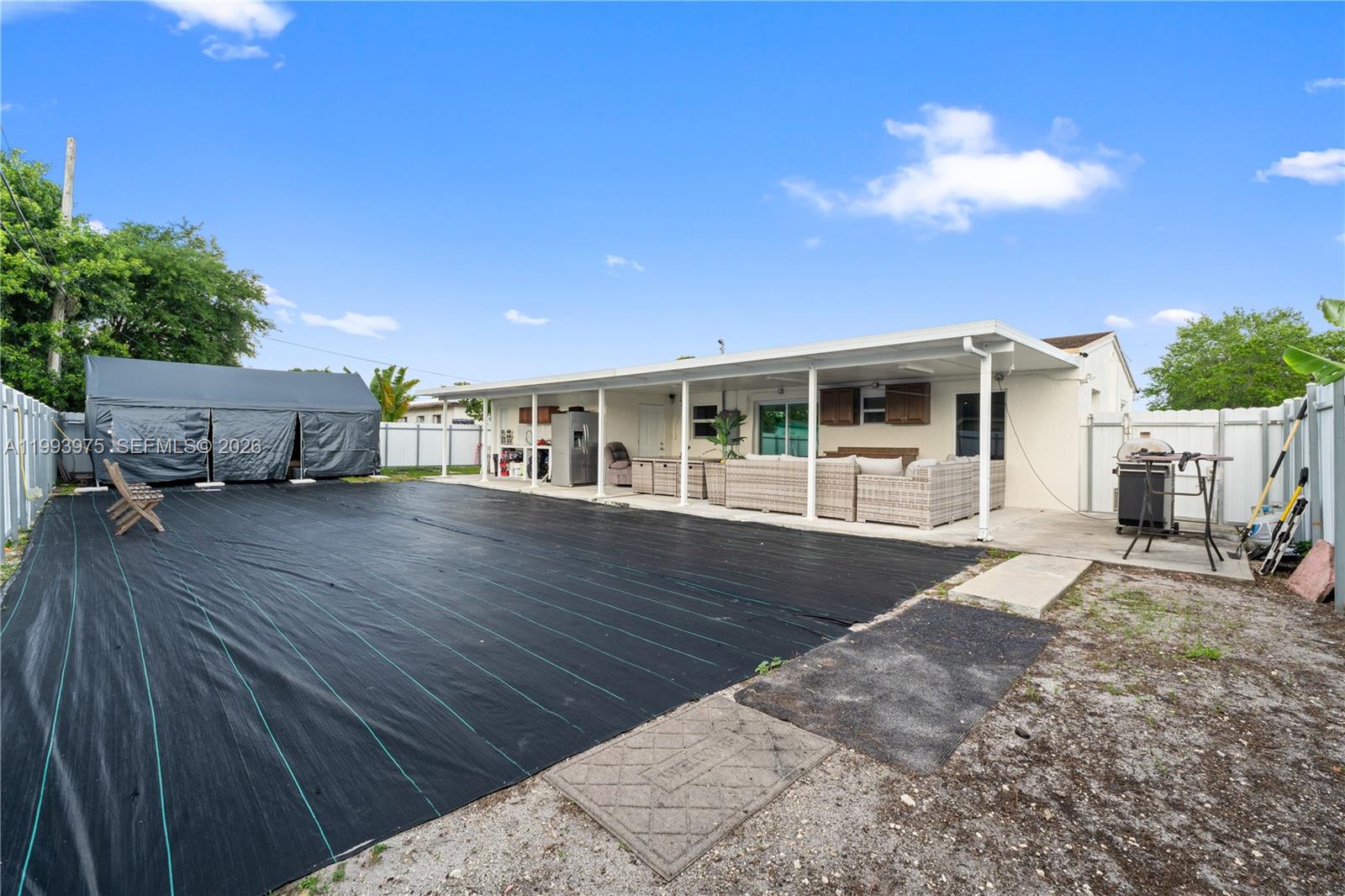 GOLDEN HIGHLANDS EST - Residential