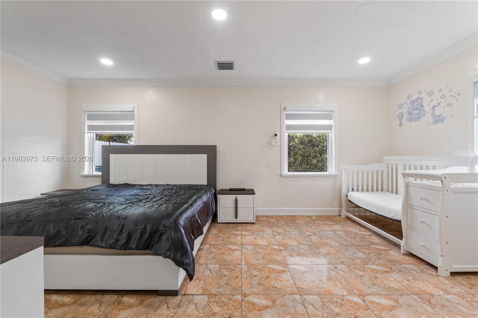 GOLDEN HIGHLANDS EST - Residential