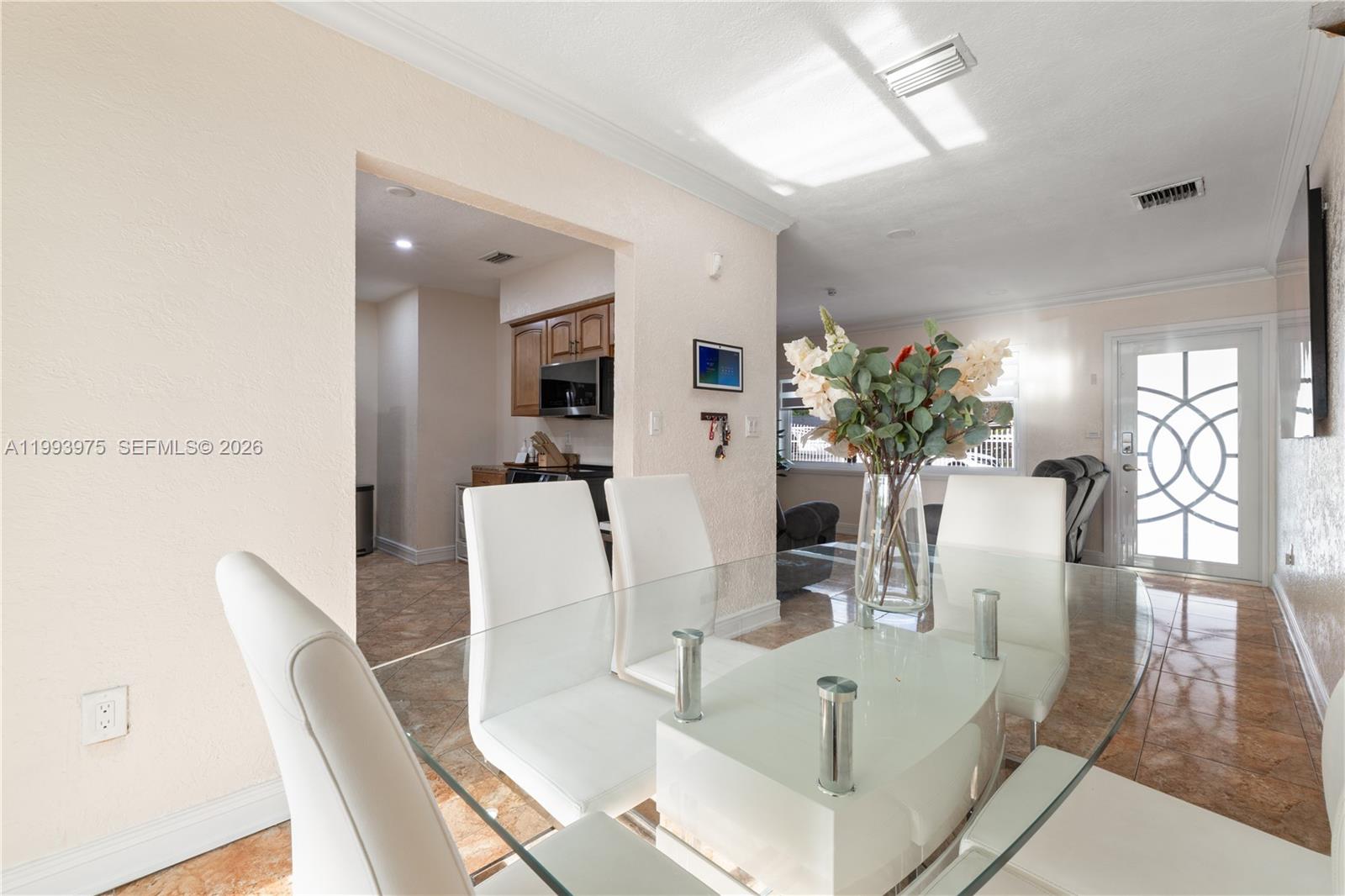 GOLDEN HIGHLANDS EST - Residential