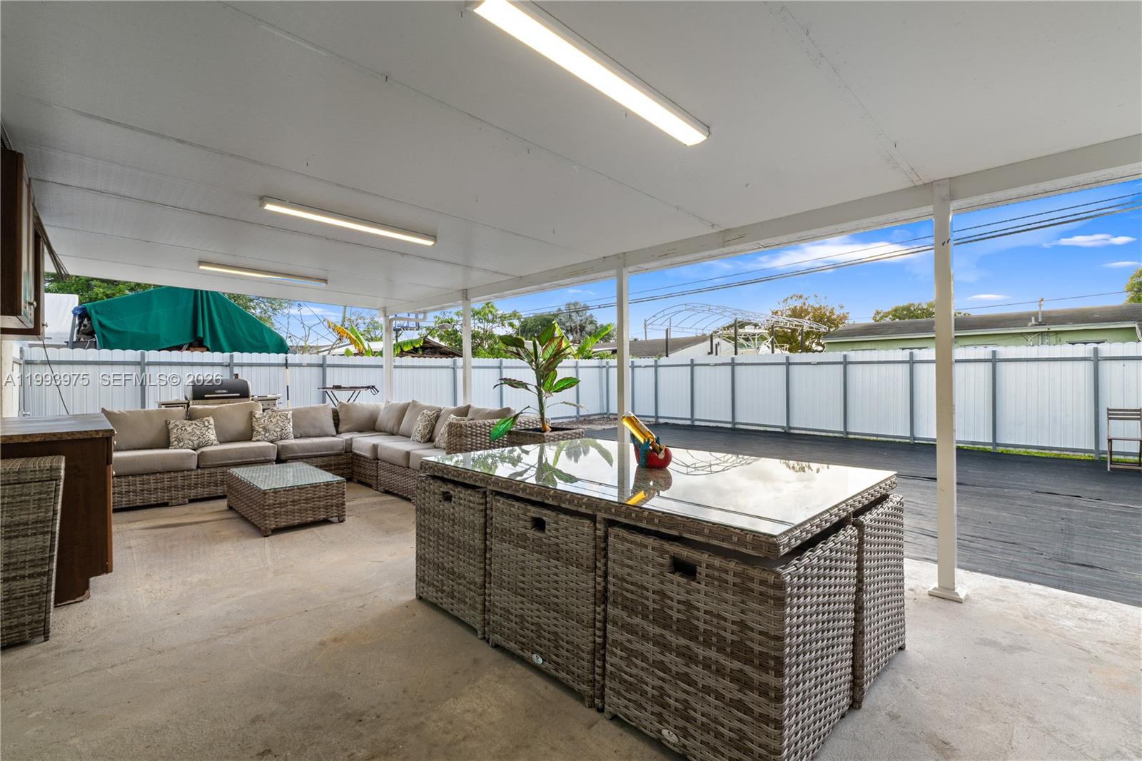 GOLDEN HIGHLANDS EST - Residential