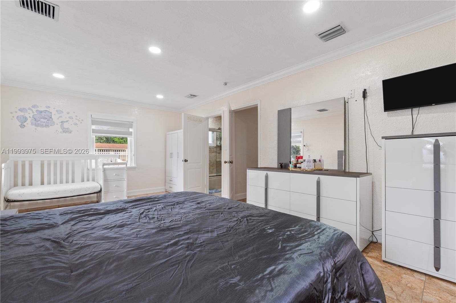 GOLDEN HIGHLANDS EST - Residential