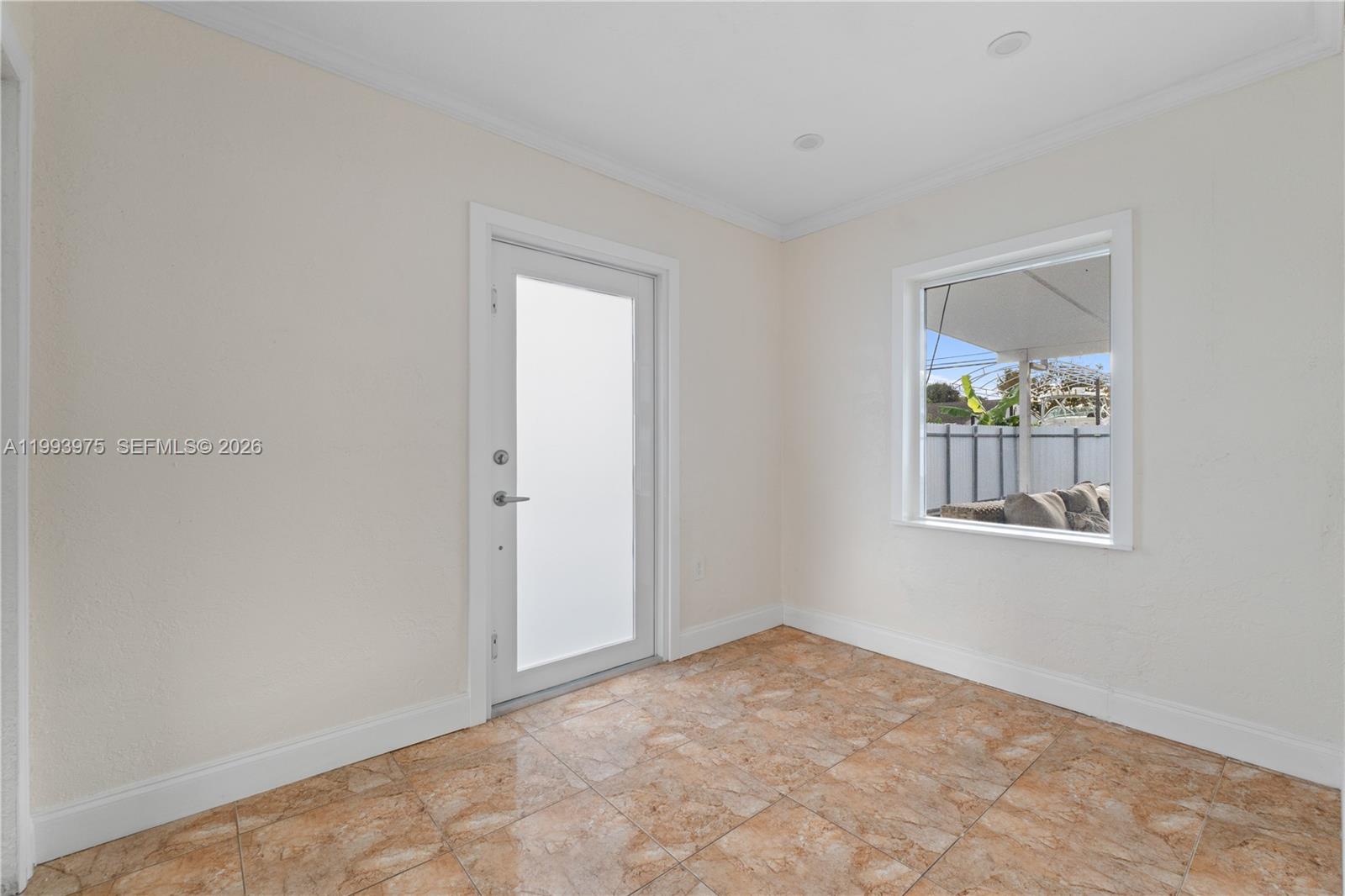 GOLDEN HIGHLANDS EST - Residential