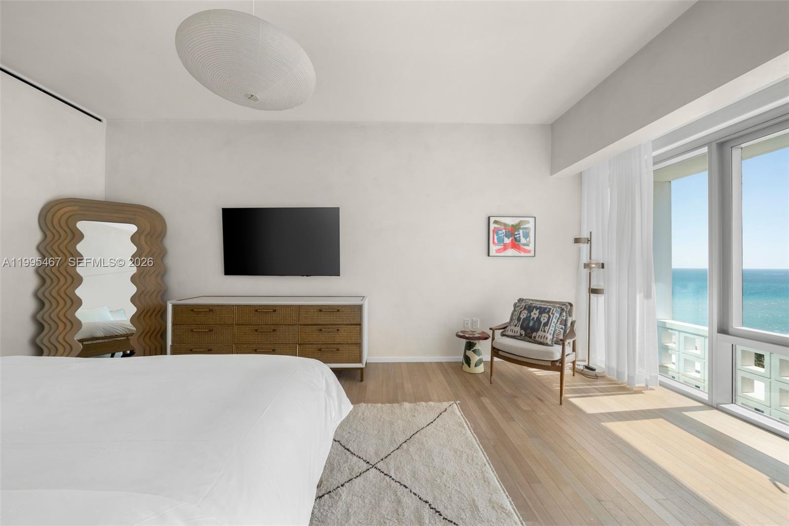 2901 COLLINS CONDO - Residential Lease