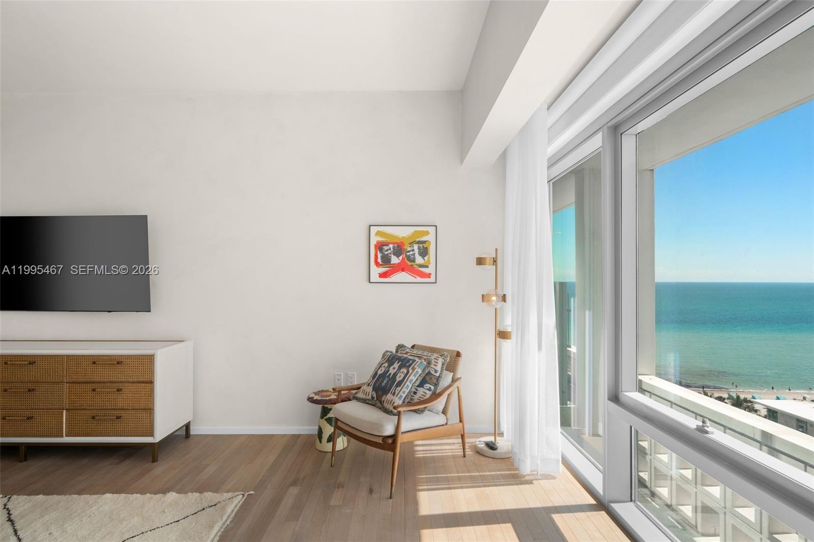 2901 COLLINS CONDO - Residential Lease