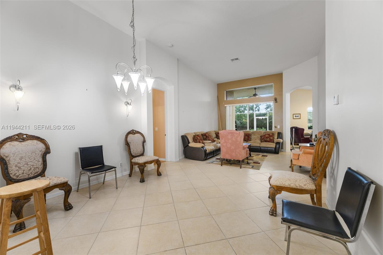 VILLAGES OF WINDSOR 3 - Residential