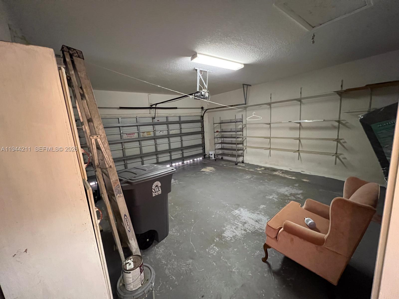 VILLAGES OF WINDSOR 3 - Residential