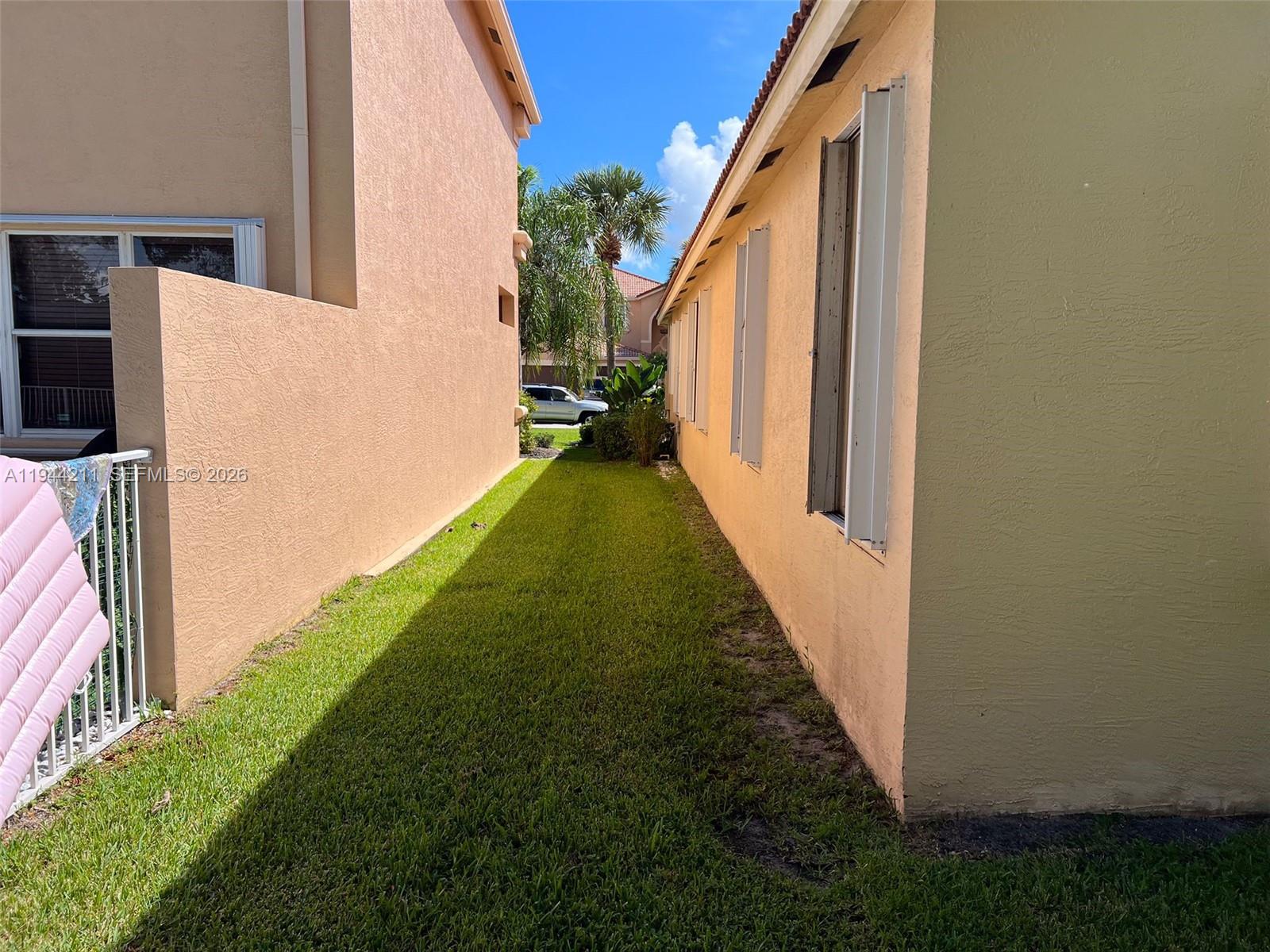 VILLAGES OF WINDSOR 3 - Residential