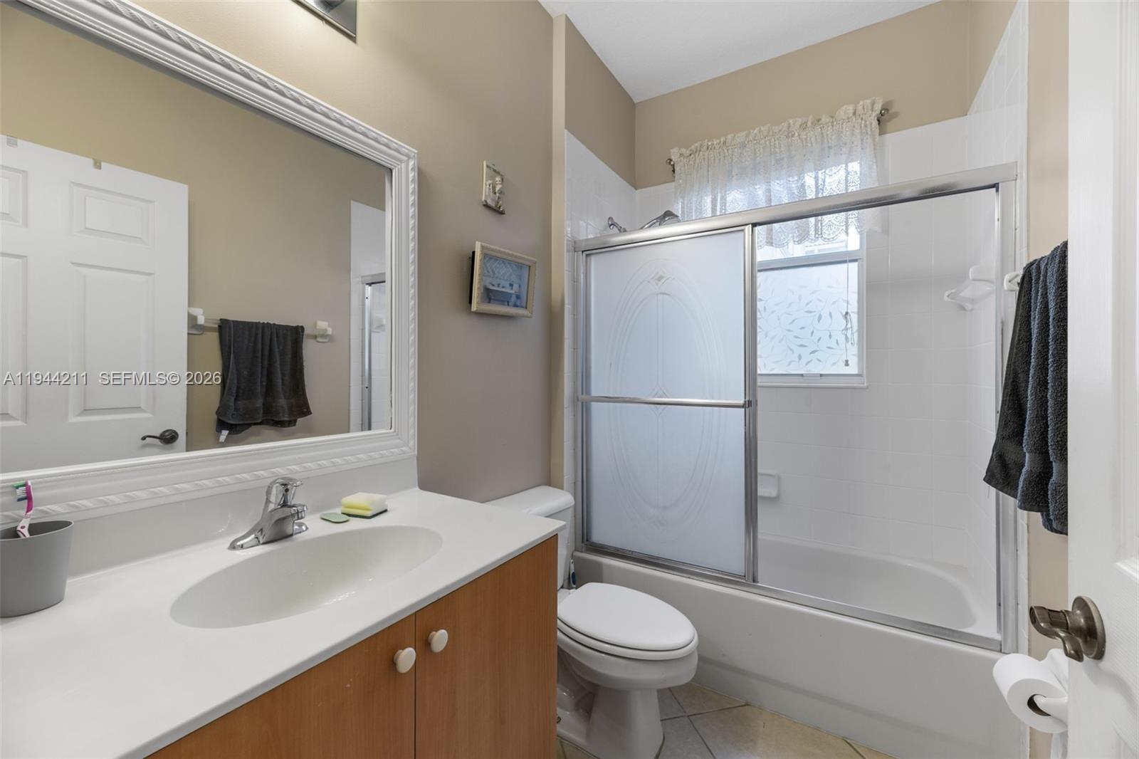 VILLAGES OF WINDSOR 3 - Residential