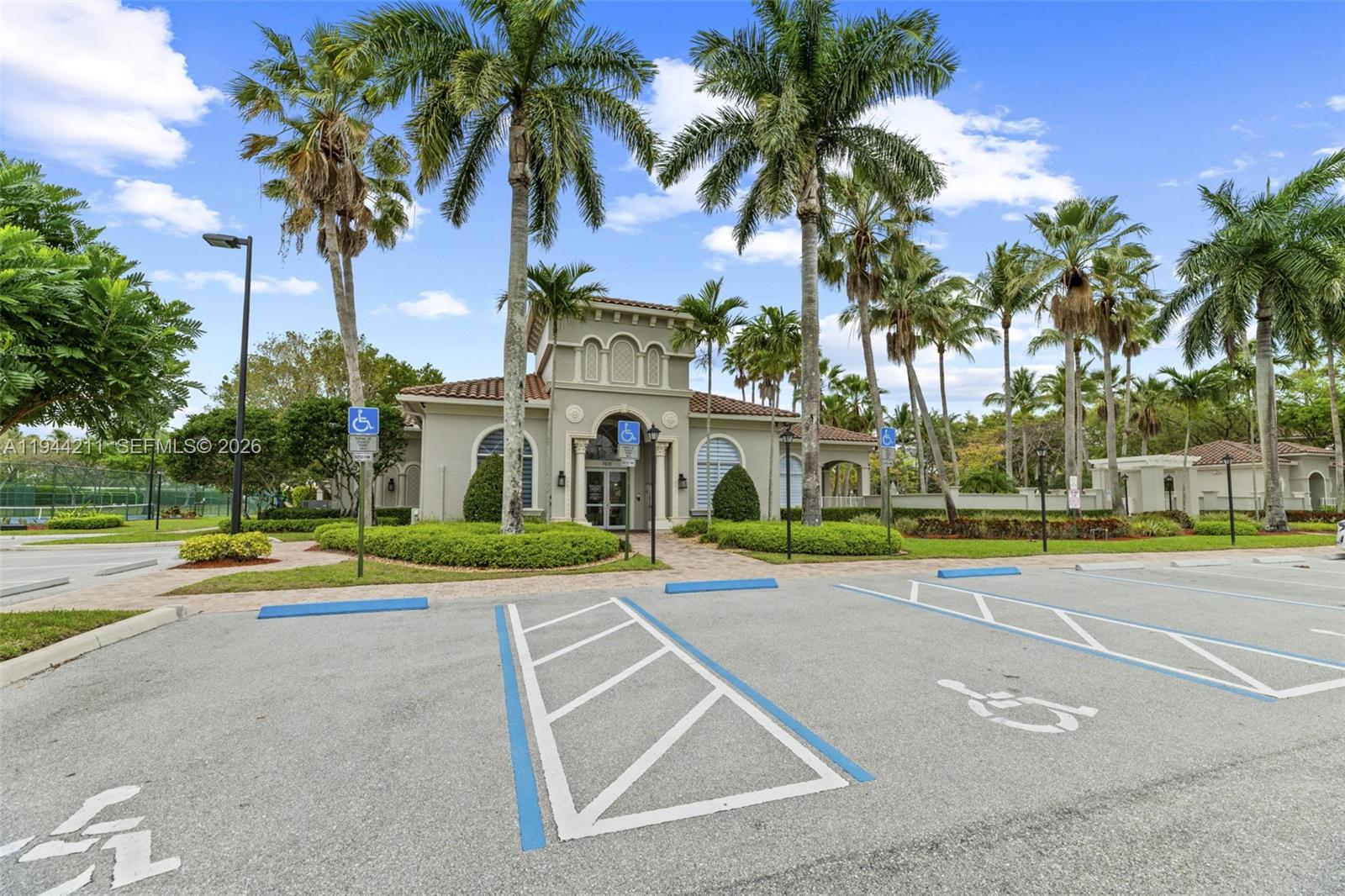 VILLAGES OF WINDSOR 3 - Residential