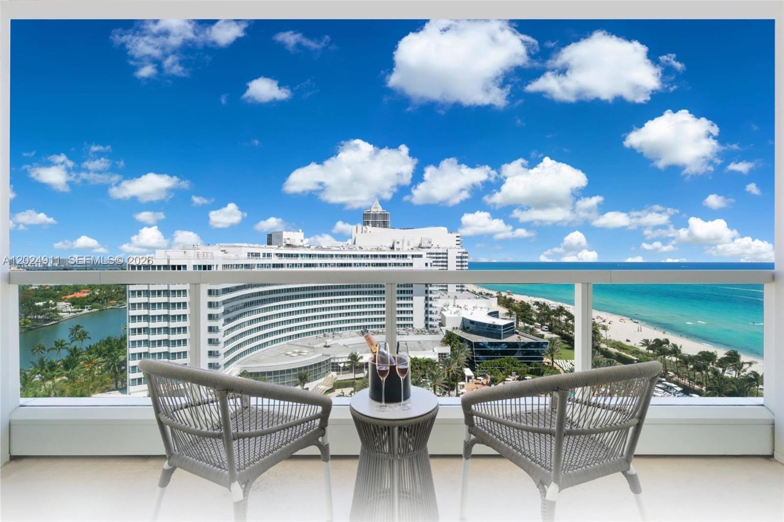 4391 Collins Ave 1002