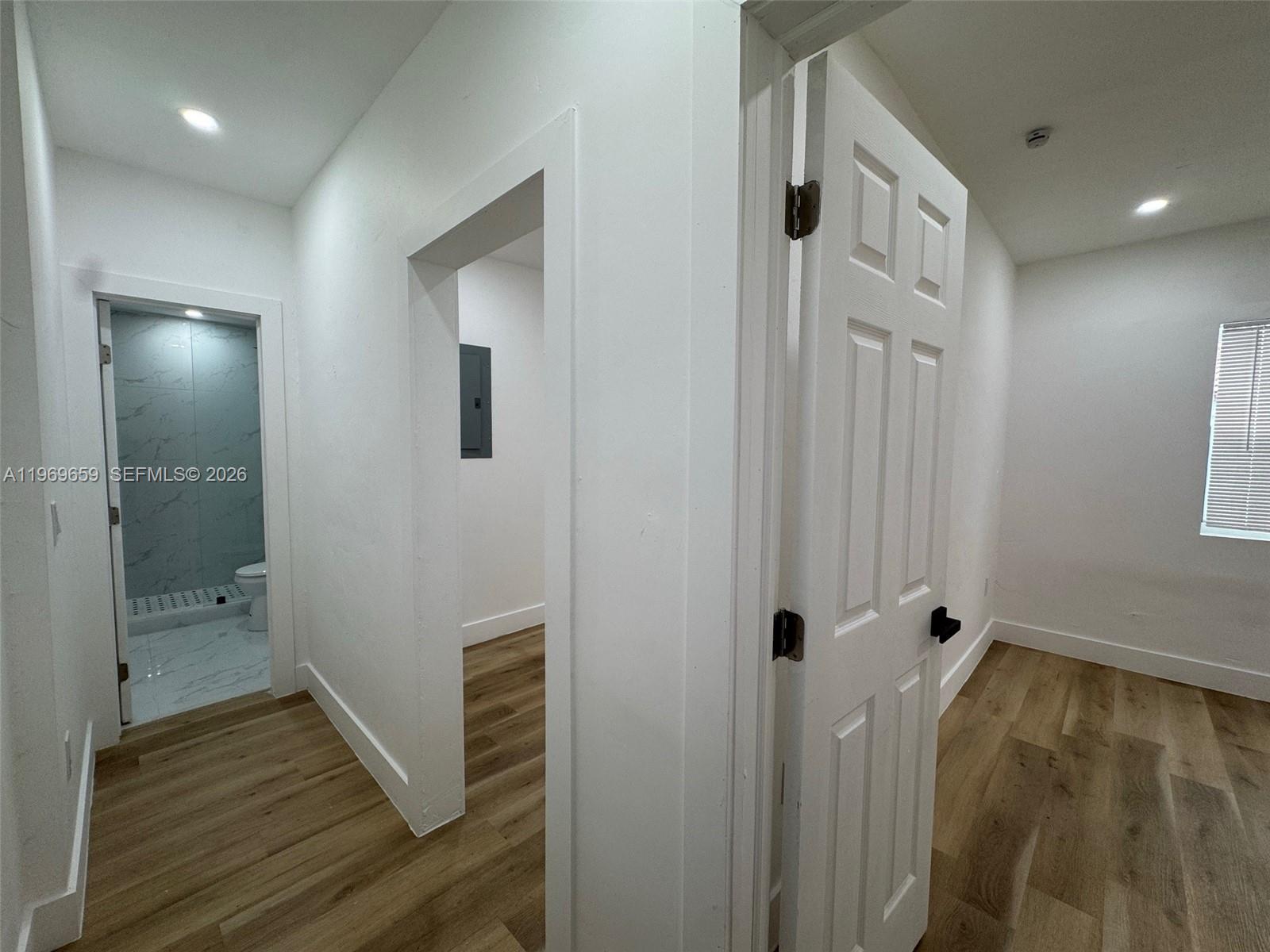 LE JEUNE ADDN SEC 1 - Residential Lease