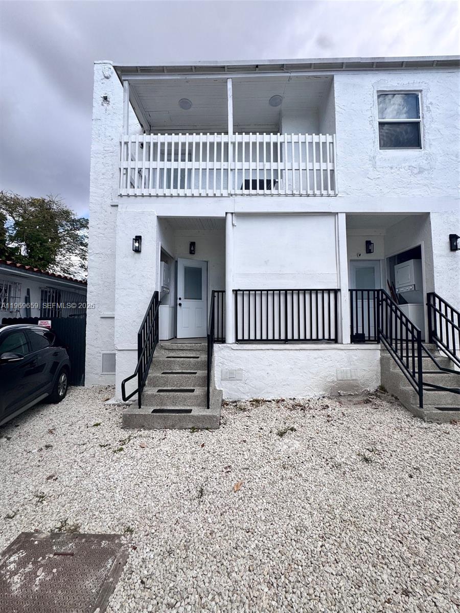 LE JEUNE ADDN SEC 1 - Residential Lease