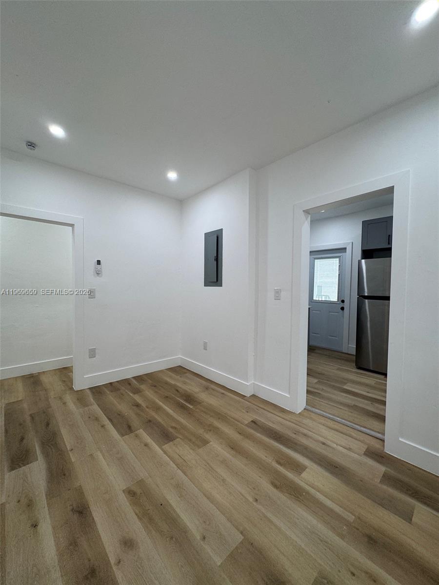 LE JEUNE ADDN SEC 1 - Residential Lease