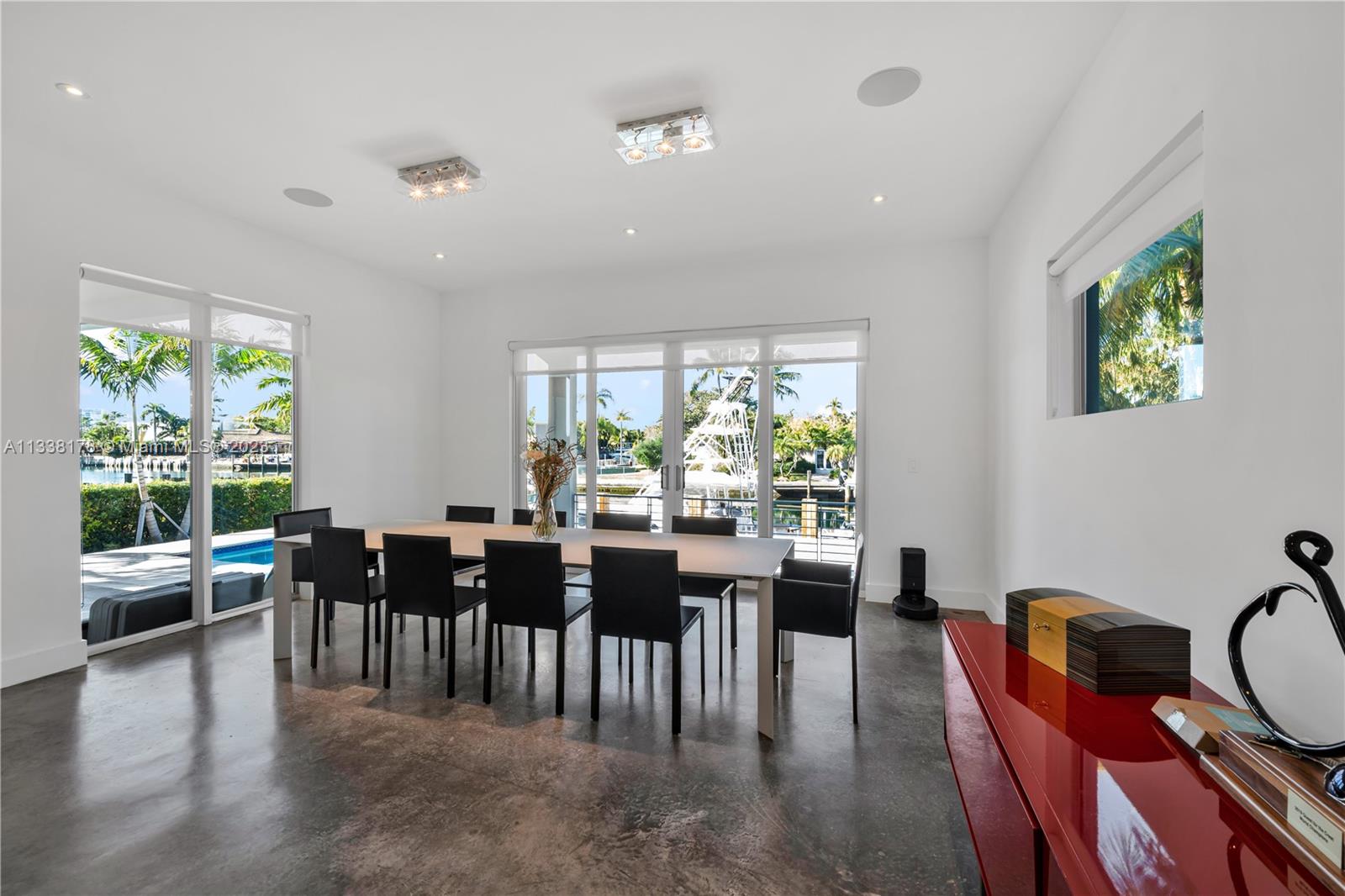 CORONADO HARBOR - Residential