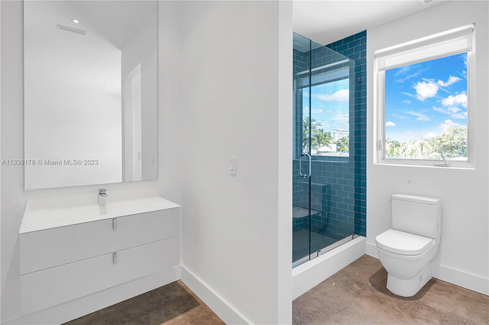 CORONADO HARBOR - Residential