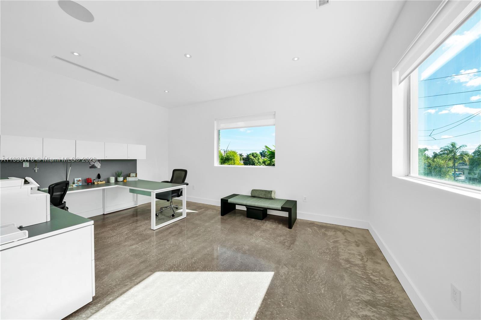 CORONADO HARBOR - Residential