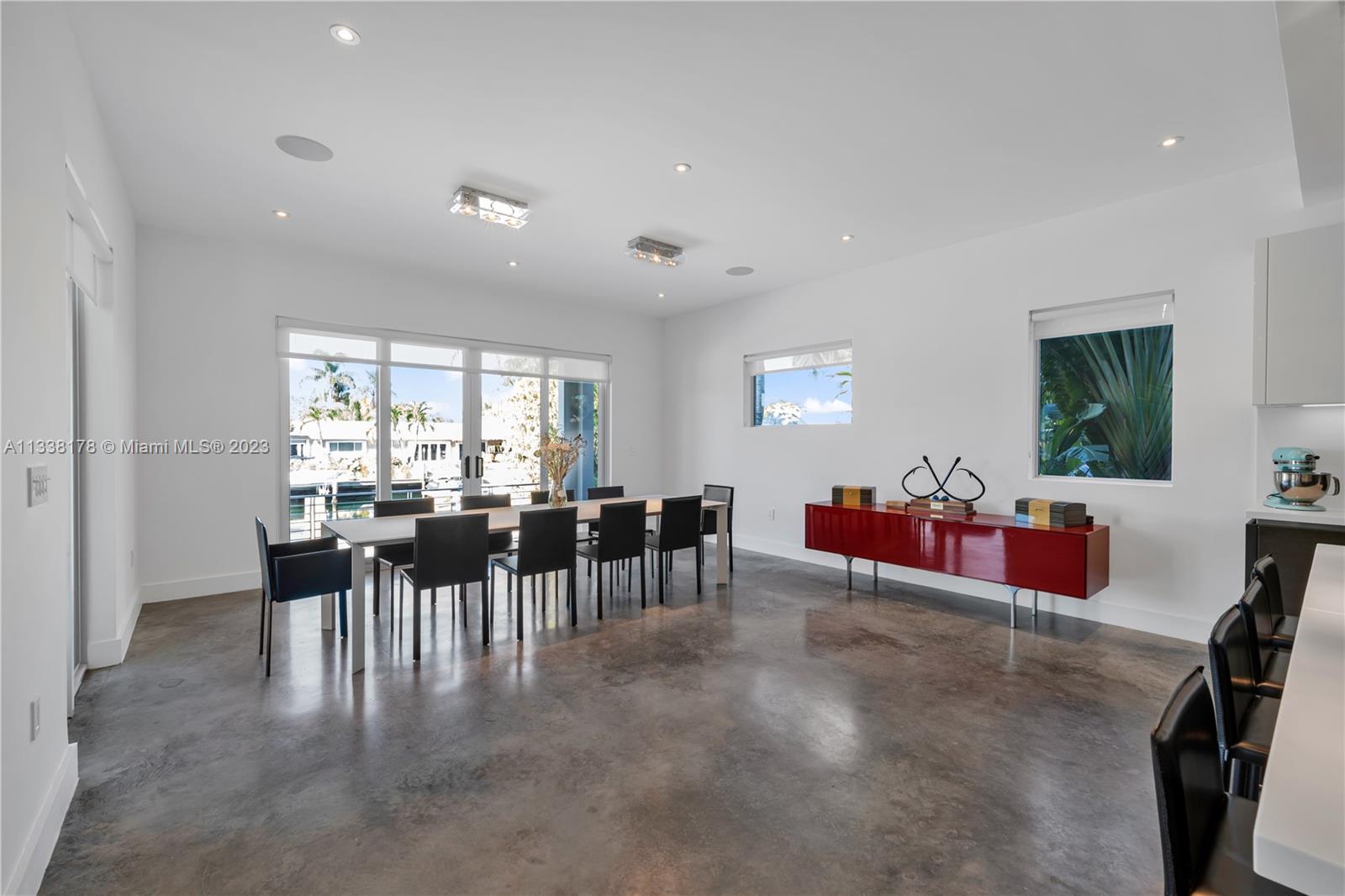 CORONADO HARBOR - Residential