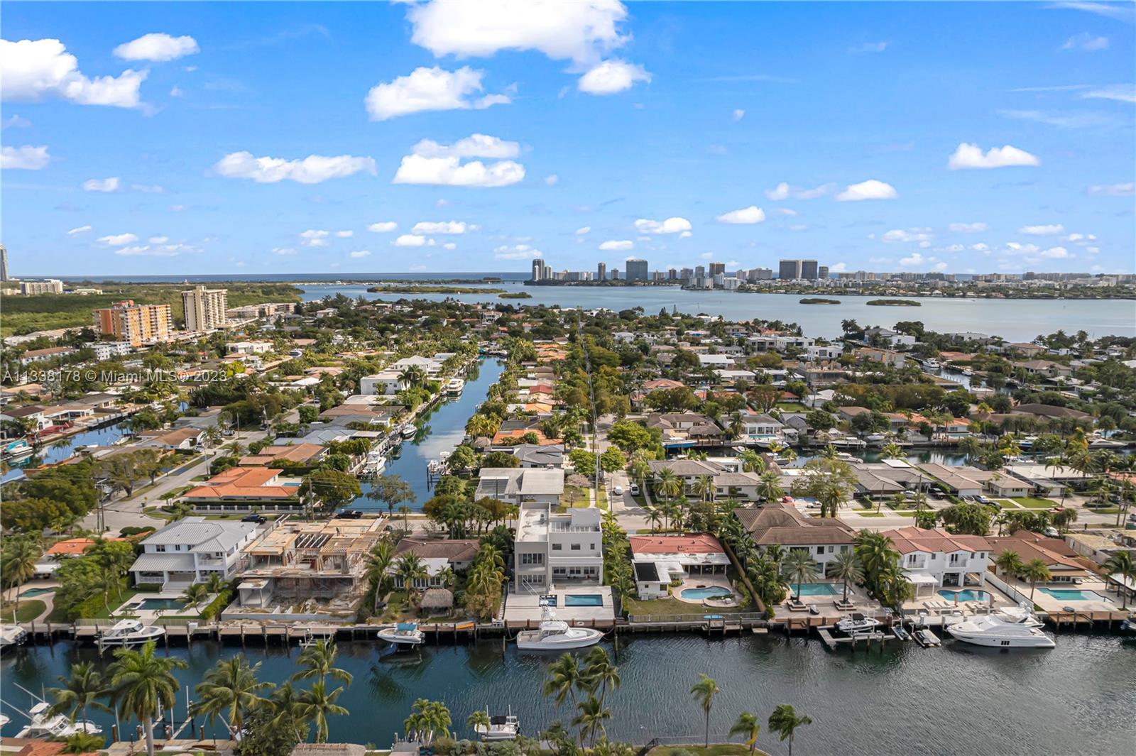 CORONADO HARBOR - Residential