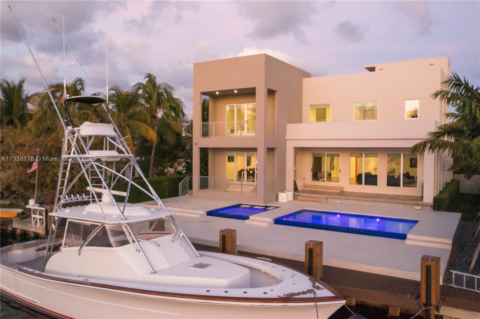 CORONADO HARBOR - Residential