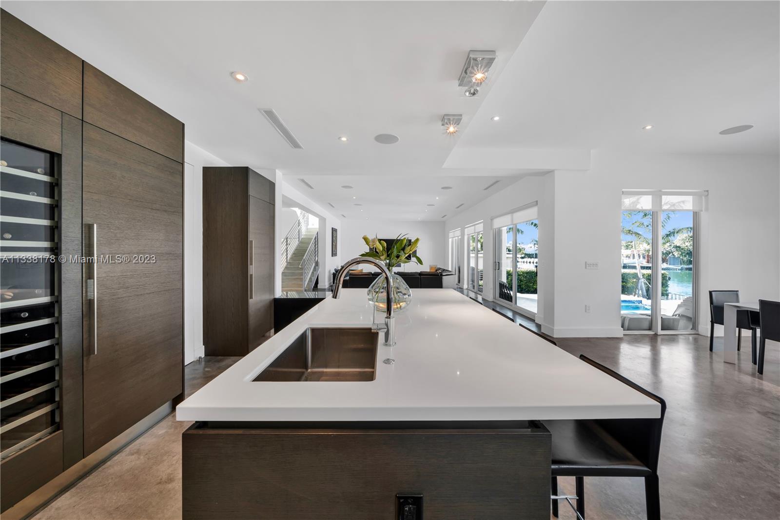 CORONADO HARBOR - Residential