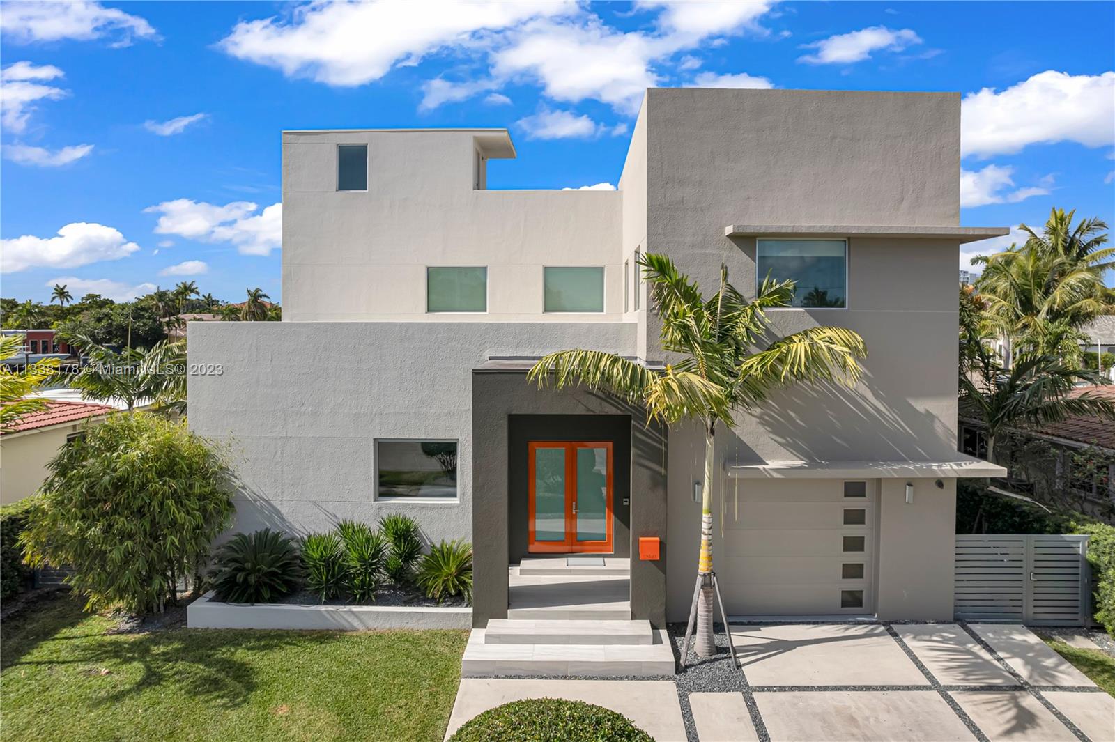 CORONADO HARBOR - Residential