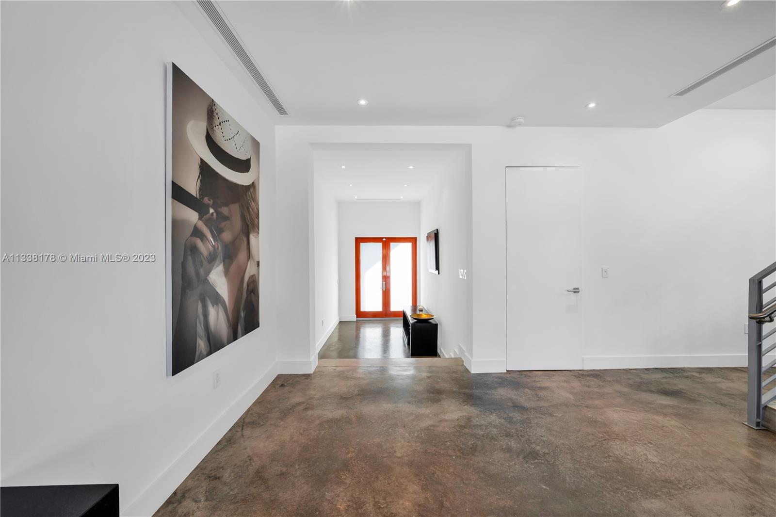 CORONADO HARBOR - Residential