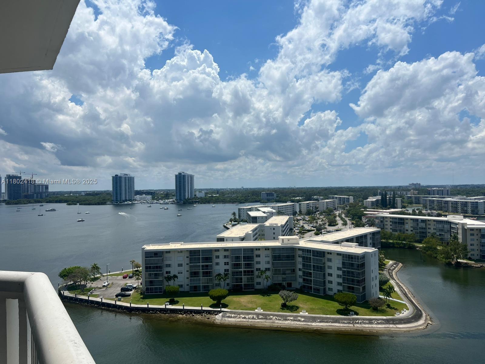 1000 ISL BLVD WILLIAMS IS - Residential Lease