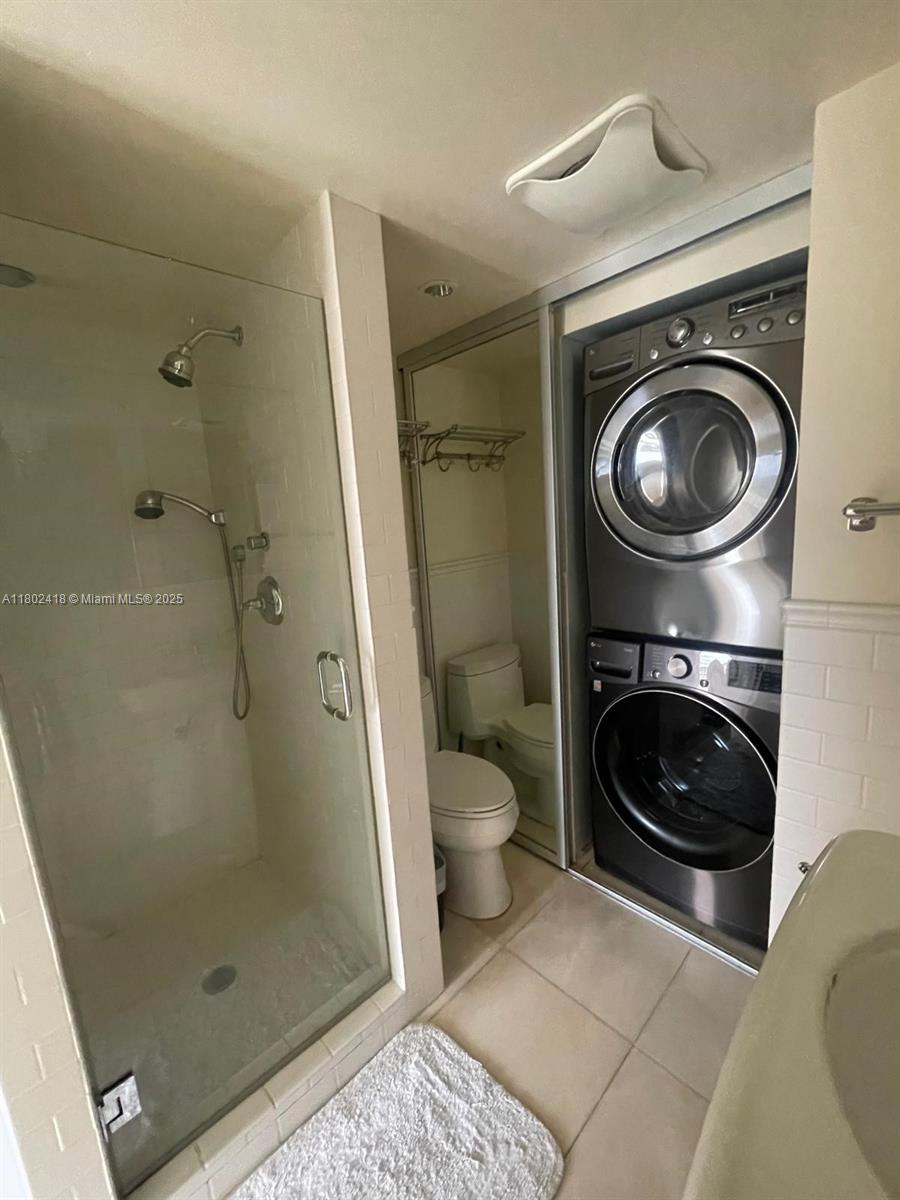 1000 ISL BLVD WILLIAMS IS - Residential Lease