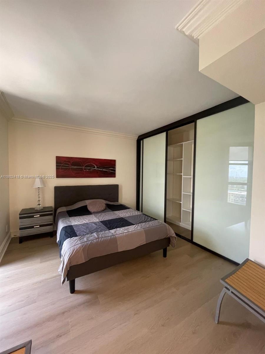 1000 ISL BLVD WILLIAMS IS - Residential Lease