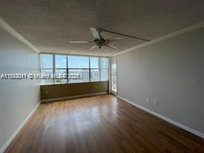 1200 Miami Gardens 1017W