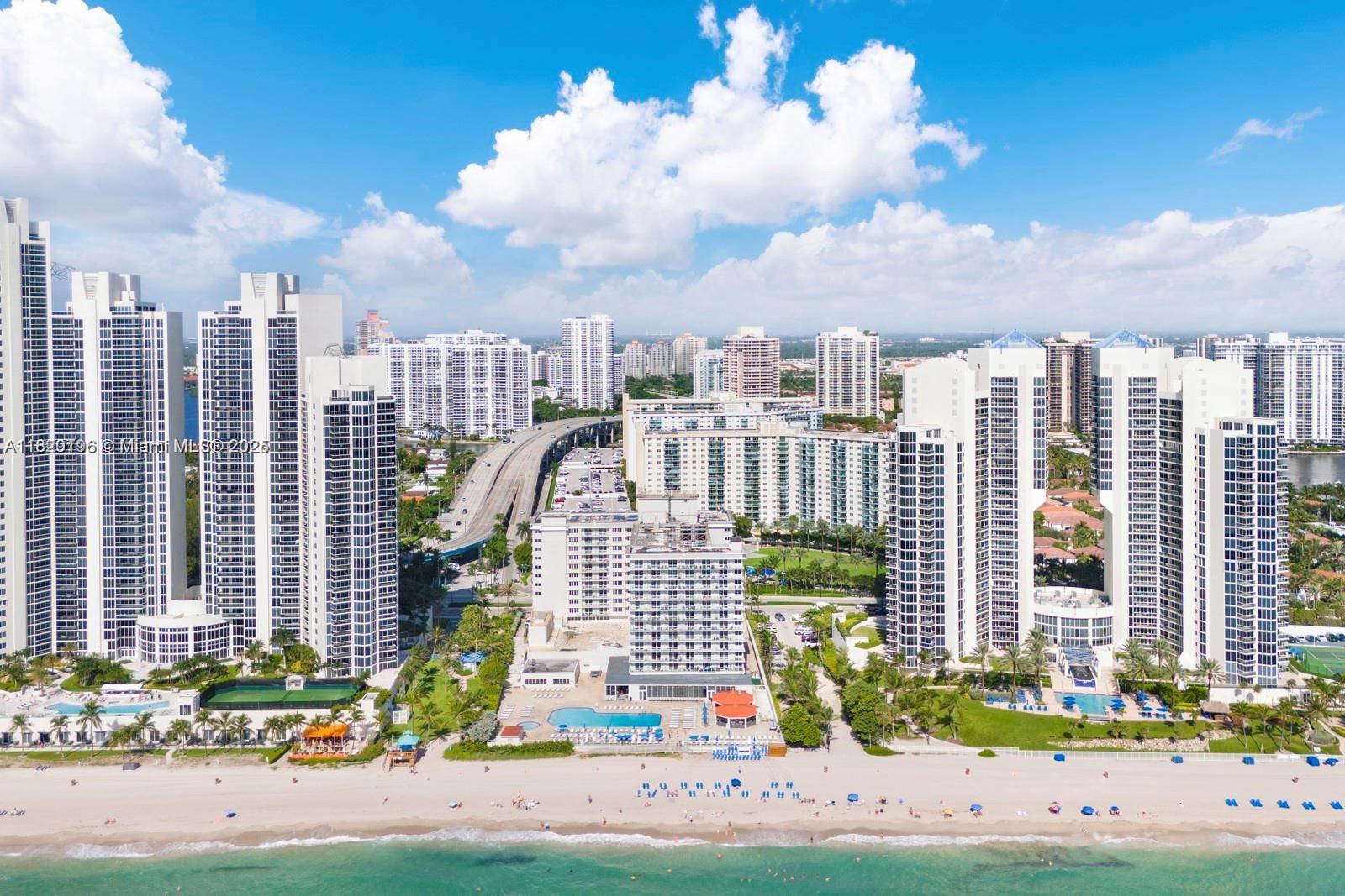 THE AVENTURA BEACH CLUB C - Residential