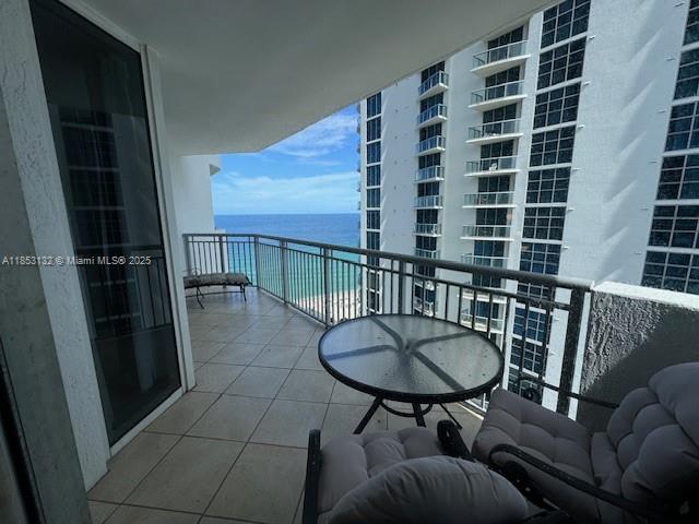 OCEAN POINT BEACH CLUB CO - Residential Lease