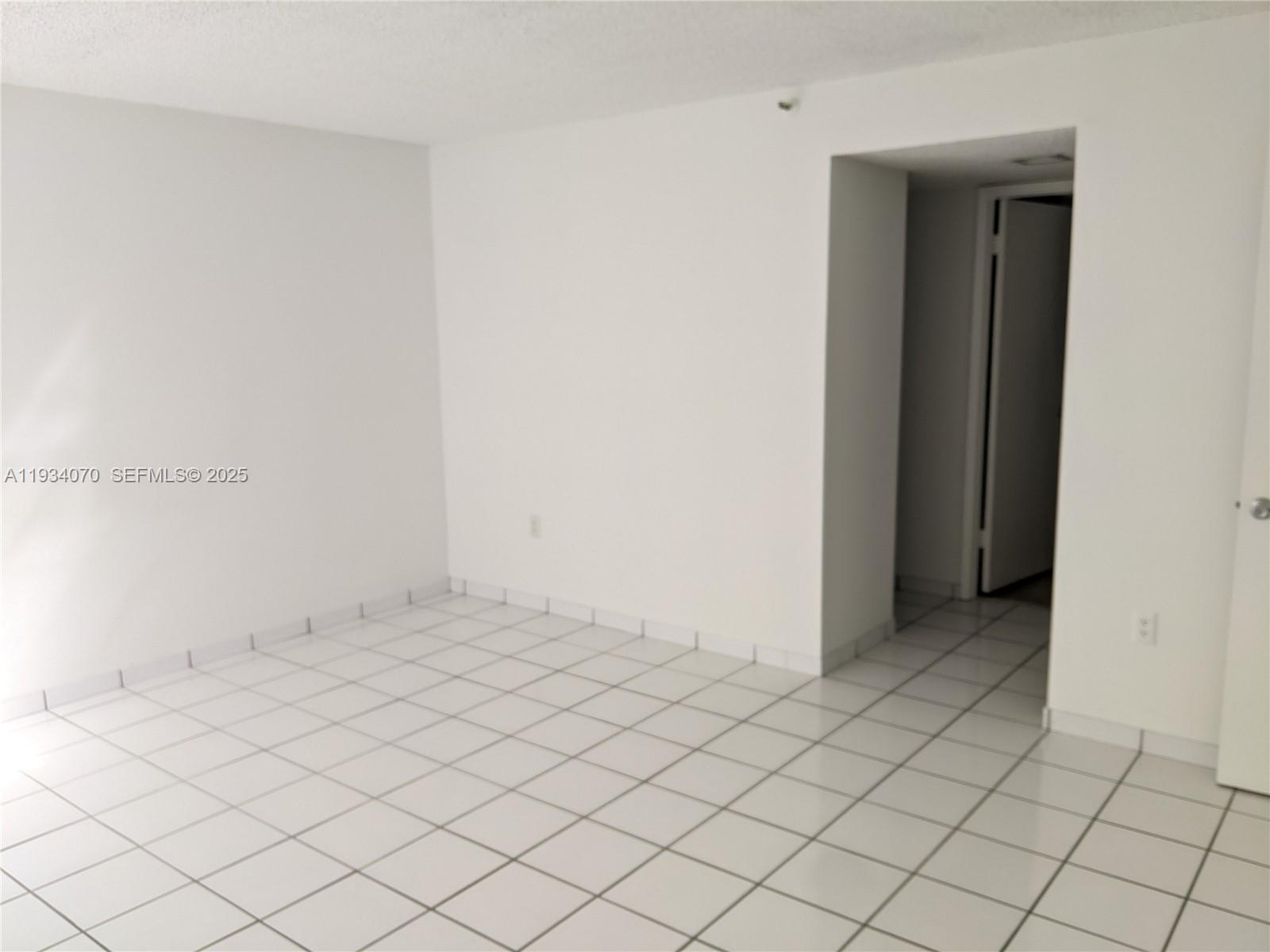 THE GEORGIAN CONDO - Residential