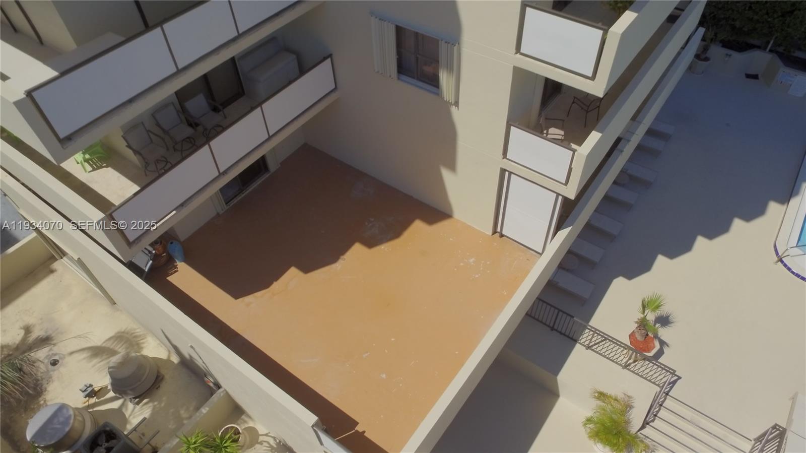 THE GEORGIAN CONDO - Residential