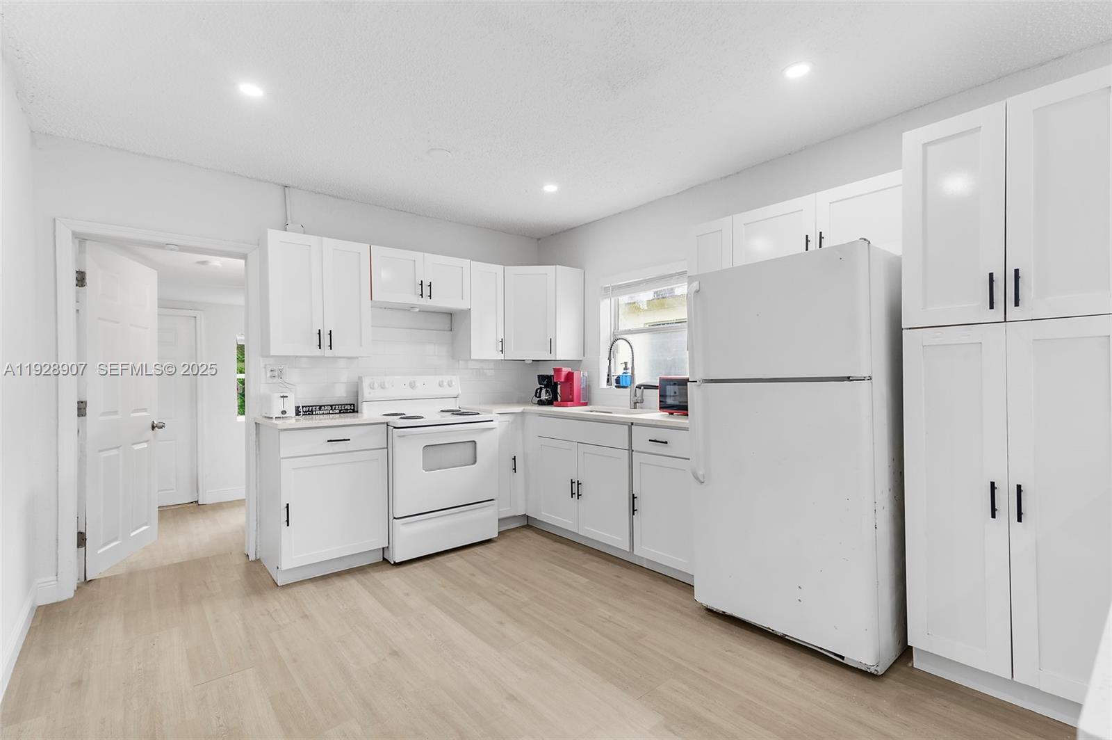 MERKLIN SUBDIVISION - Residential