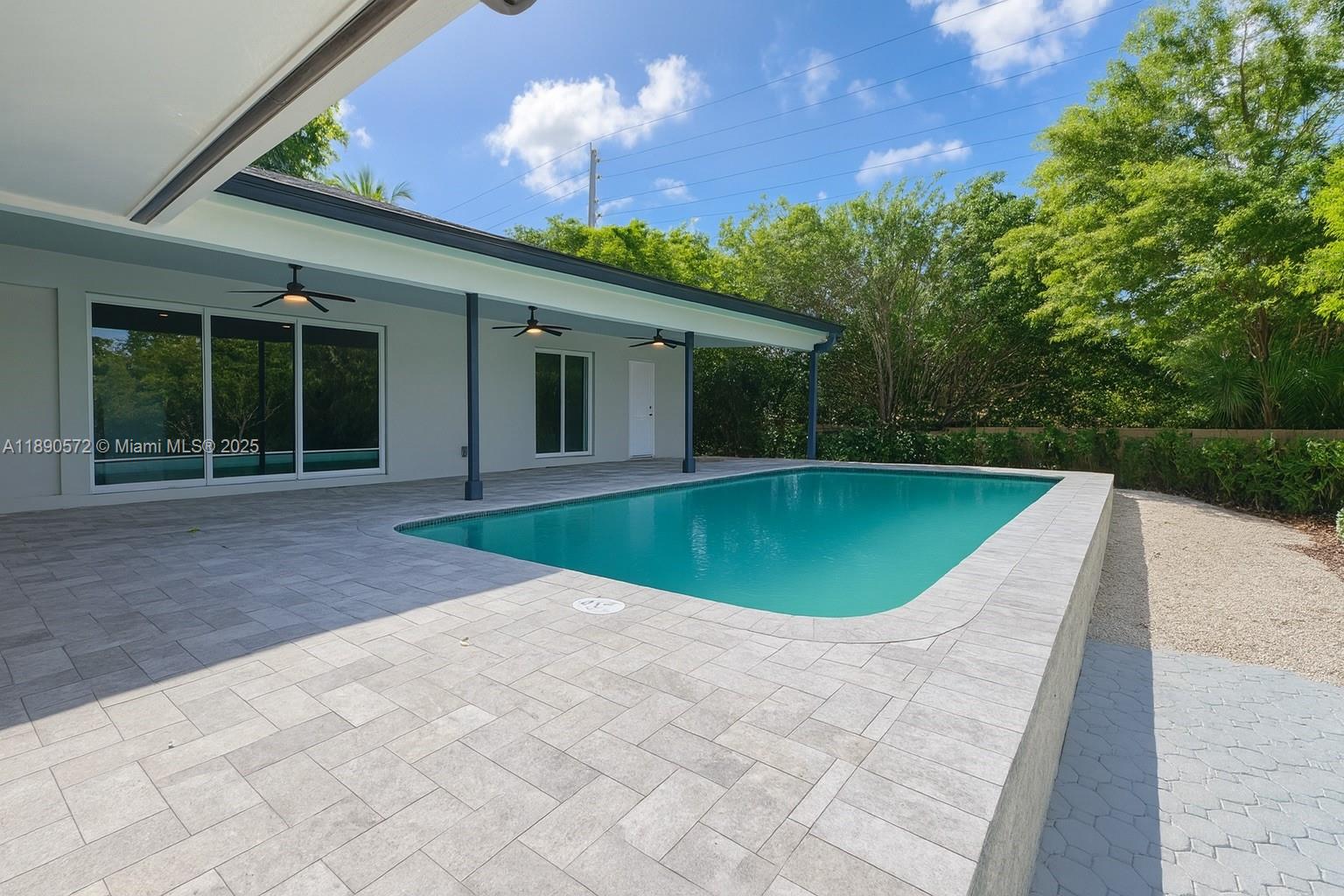 CORAL HEIGHTS SEC ONE - Residential