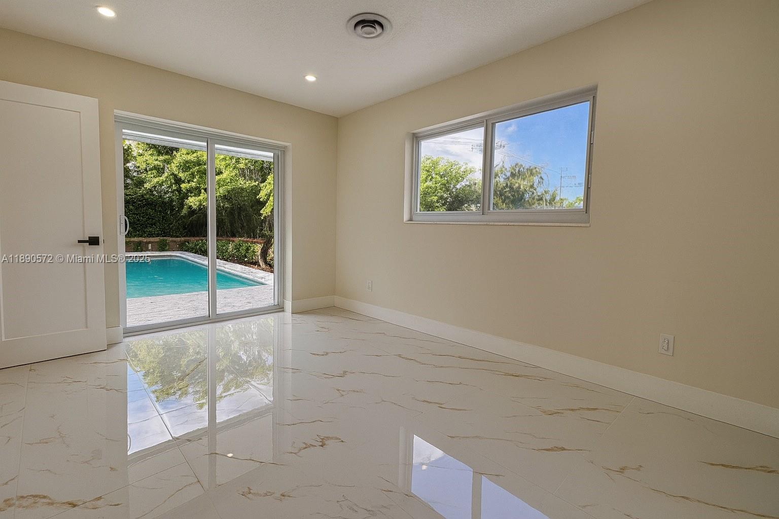 CORAL HEIGHTS SEC ONE - Residential