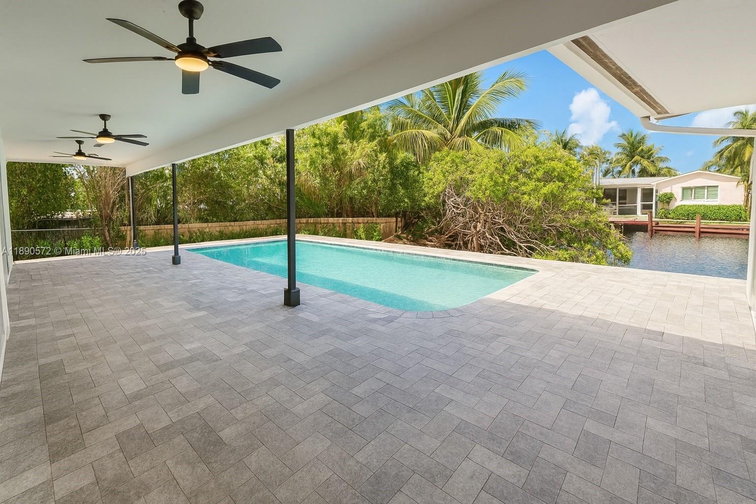 CORAL HEIGHTS SEC ONE - Residential