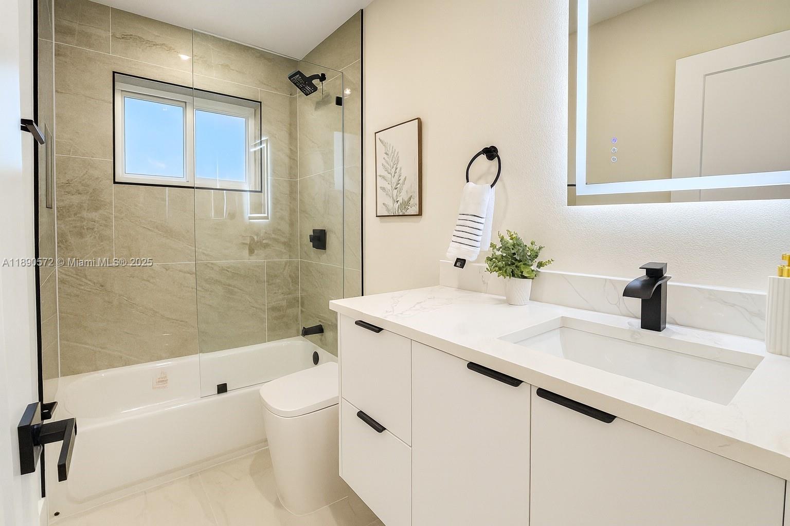 CORAL HEIGHTS SEC ONE - Residential