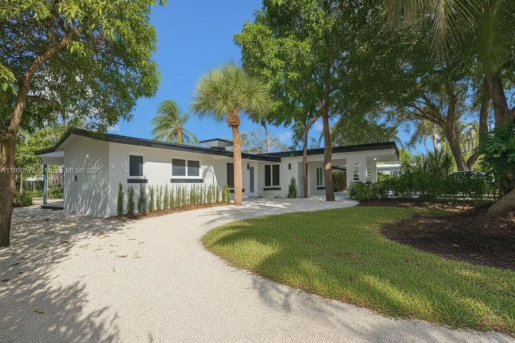 Photo of 3801 NE 16th Ter, Oakland Park, FL 33334 (MLS # A11890572)