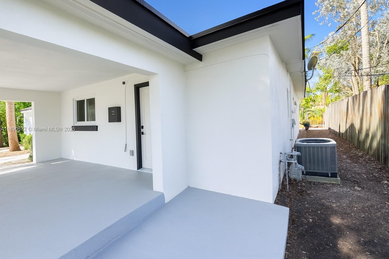 CORAL HEIGHTS SEC ONE - Residential